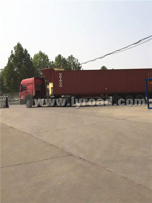 Asphalt Plants Sent to Guizhou and Zimbabwe the Same Day